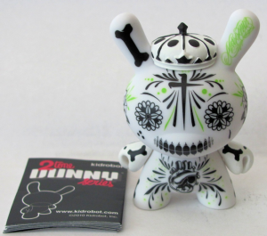 maxx242white 600 afront