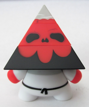 pyramid red 600 back