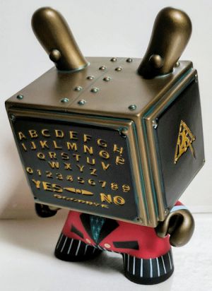 6talkingboard left 600