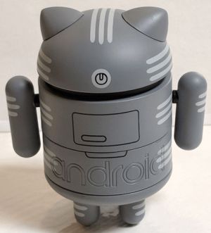 cat bot back  600