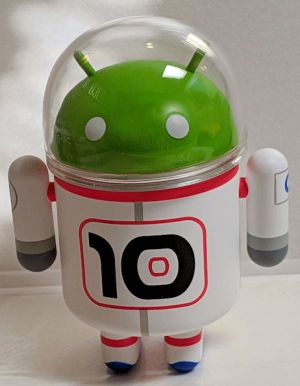 astronaut  600