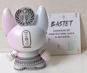 bastetchase 01 600