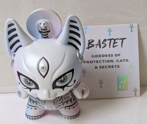 bastetchase 02 600